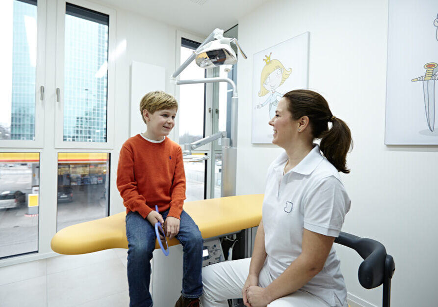 impressionen_03 Kinderzahnheilkunde Gespräch Medicum